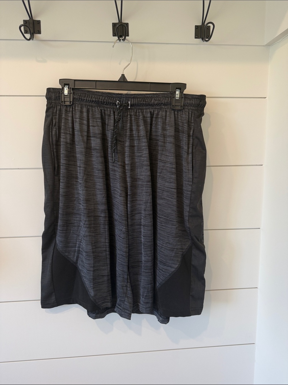 Game Time Black & Gray Men's Performance Shorts Size M
